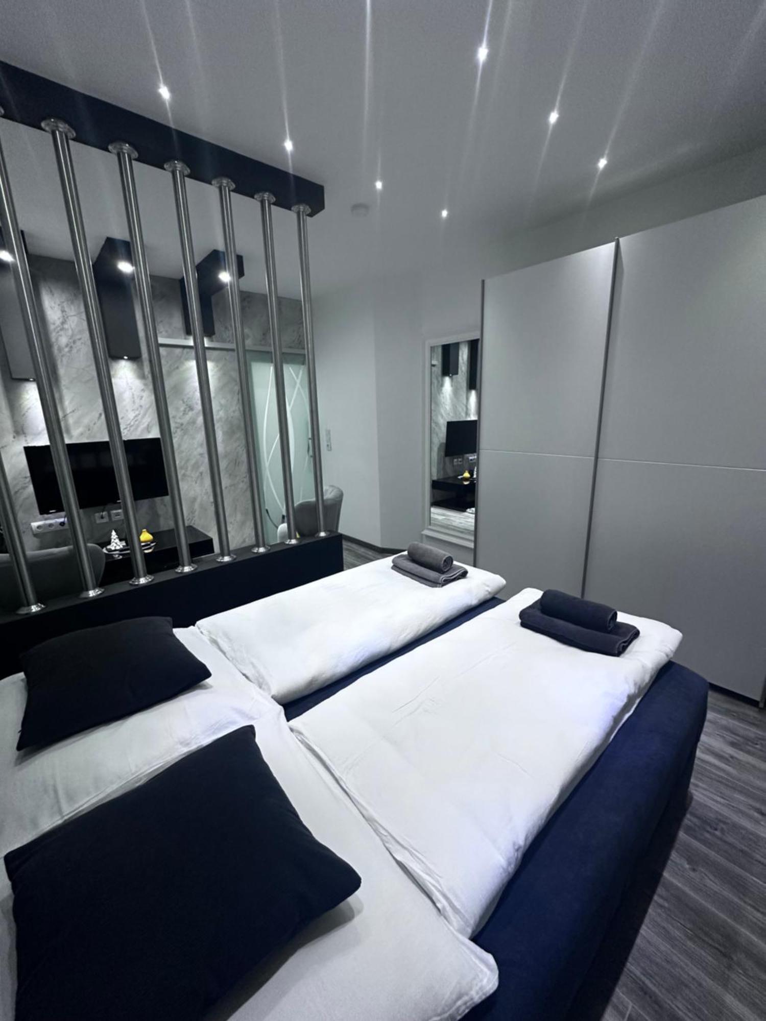 Sago Apartment *